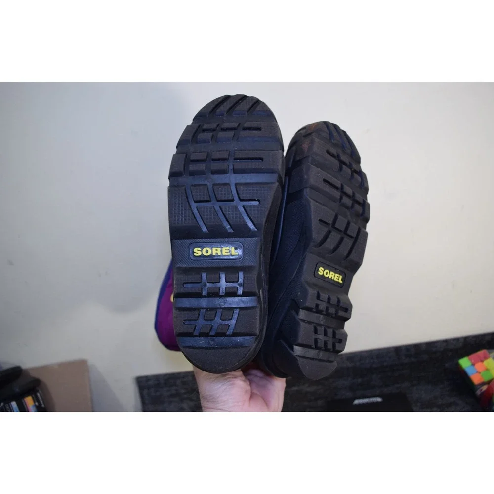 Sorel Women's Flurry Size 4 Waterproof Winter Snow Boots Insulated Lined Purple